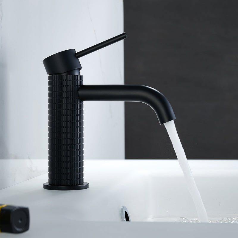 Vinnova 116111-BAF-MB Mendavia Single-Handle Basin Bathroom Faucet in Matte Black