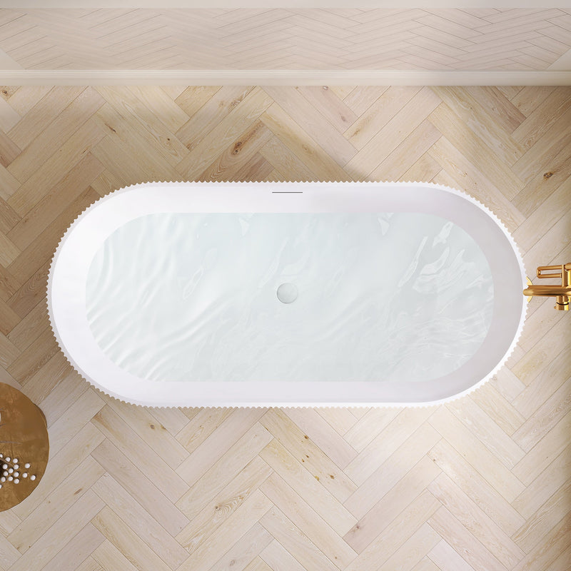Vinnova 270059-BAT-WH Vinnova Linyi 59.1" x 31.5" Soaking Bathtub