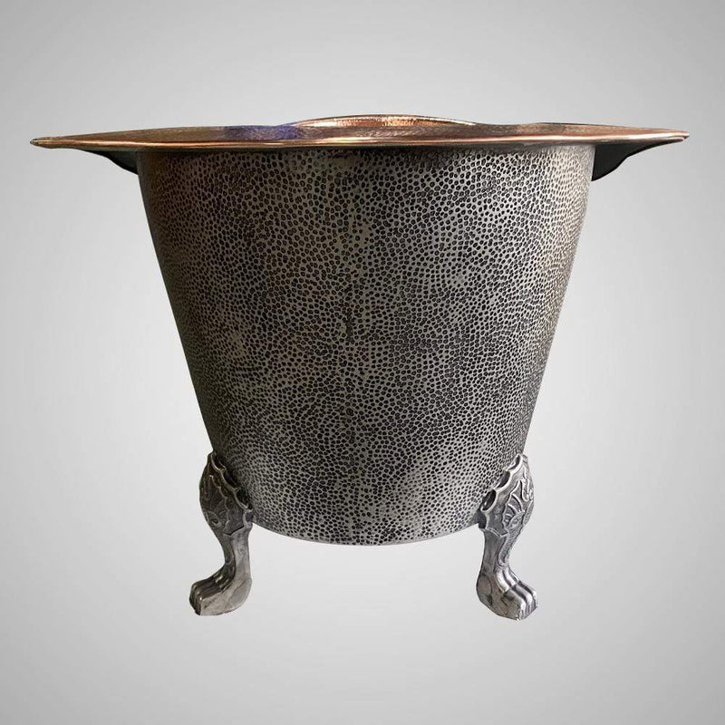 Magnus 117096 73" Walden Hammered Antique Copper Slipper Clawfoot Tub - Polished Interior