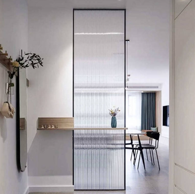 Shower Screen Fluted Glass Aluminum Frame Shower Cabin Hot Selling Good Design Shower Door