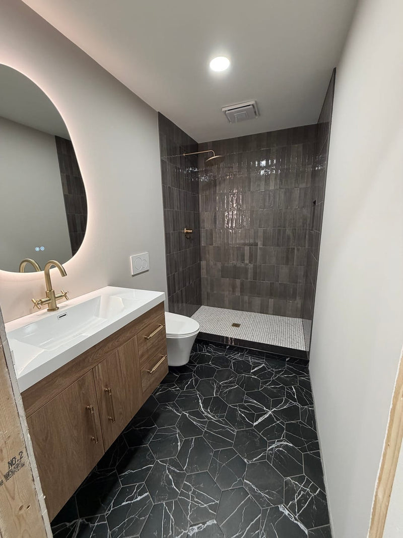 Moreno Bath ELSA36RWH Elsa 36" Floating Bathroom Vanity With Reinforced Acrylic Sink Top (Right Side Drawers)