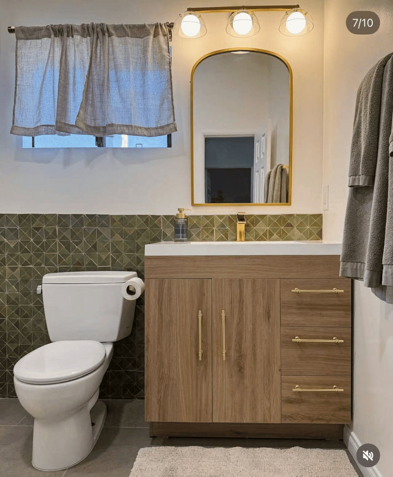 Moreno Bath ELSA42RFS Elsa 42" Freestanding Vanity With Reinforced Acrylic Sink Top (Right Side Drawers)