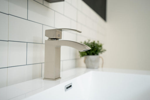 Moreno Bath AFB053 Aqua Waterfall Single Lever Faucet in Chrome | AFB053 - view 2