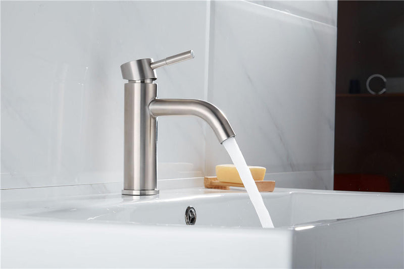 Moreno Bath 18011 Moreno LB Single Hole Bathroom Faucet