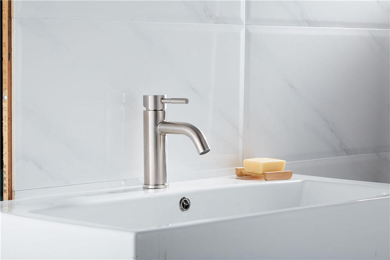 Moreno Bath 18011 Moreno LB Single Hole Bathroom Faucet